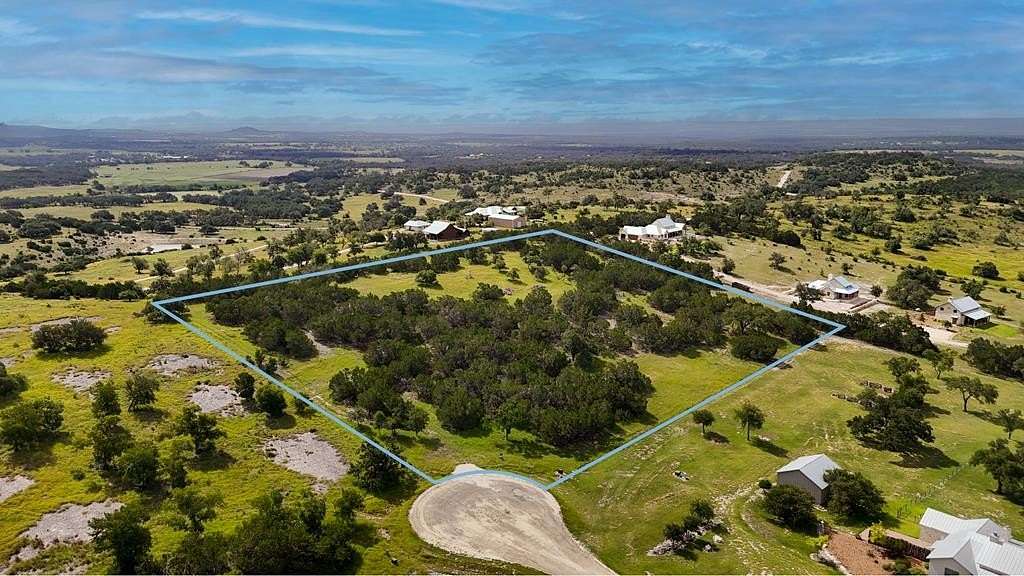 6.72 Acres of Residential Land for Sale in Fredericksburg, Texas