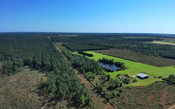 758 Acres of Recreational Land & Farm for Sale in Elberta, Alabama