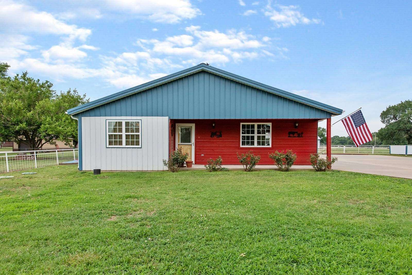 25 Acres of Agricultural Land with Home for Sale in Pryor, Oklahoma