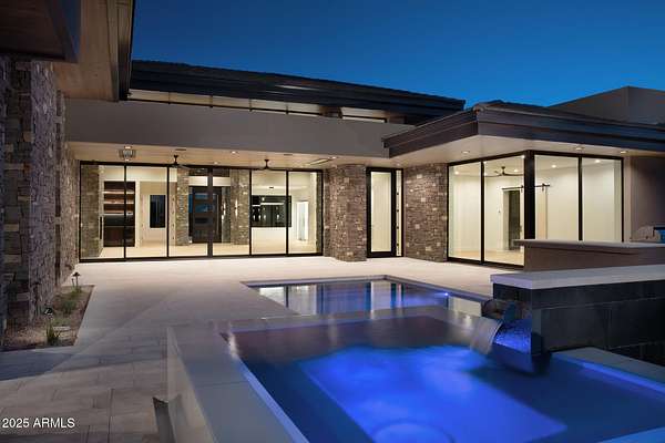 1.6 Acres of Residential Land with Home for Sale in Scottsdale, Arizona