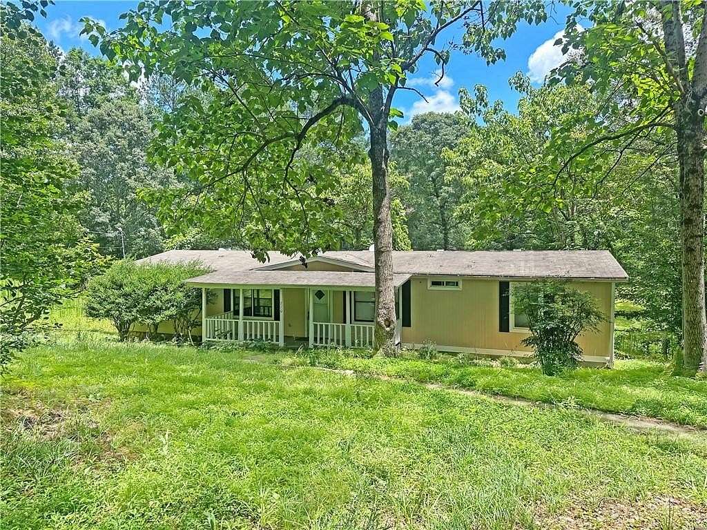 4.5 Acres of Residential Land with Home for Sale in Dallas, Georgia