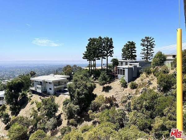 0.77 Acres of Residential Land for Sale in Los Angeles, California