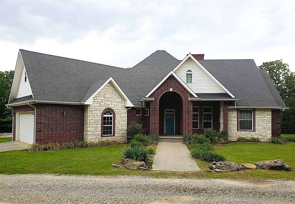 5 Acres of Residential Land with Home for Sale in Holdenville, Oklahoma