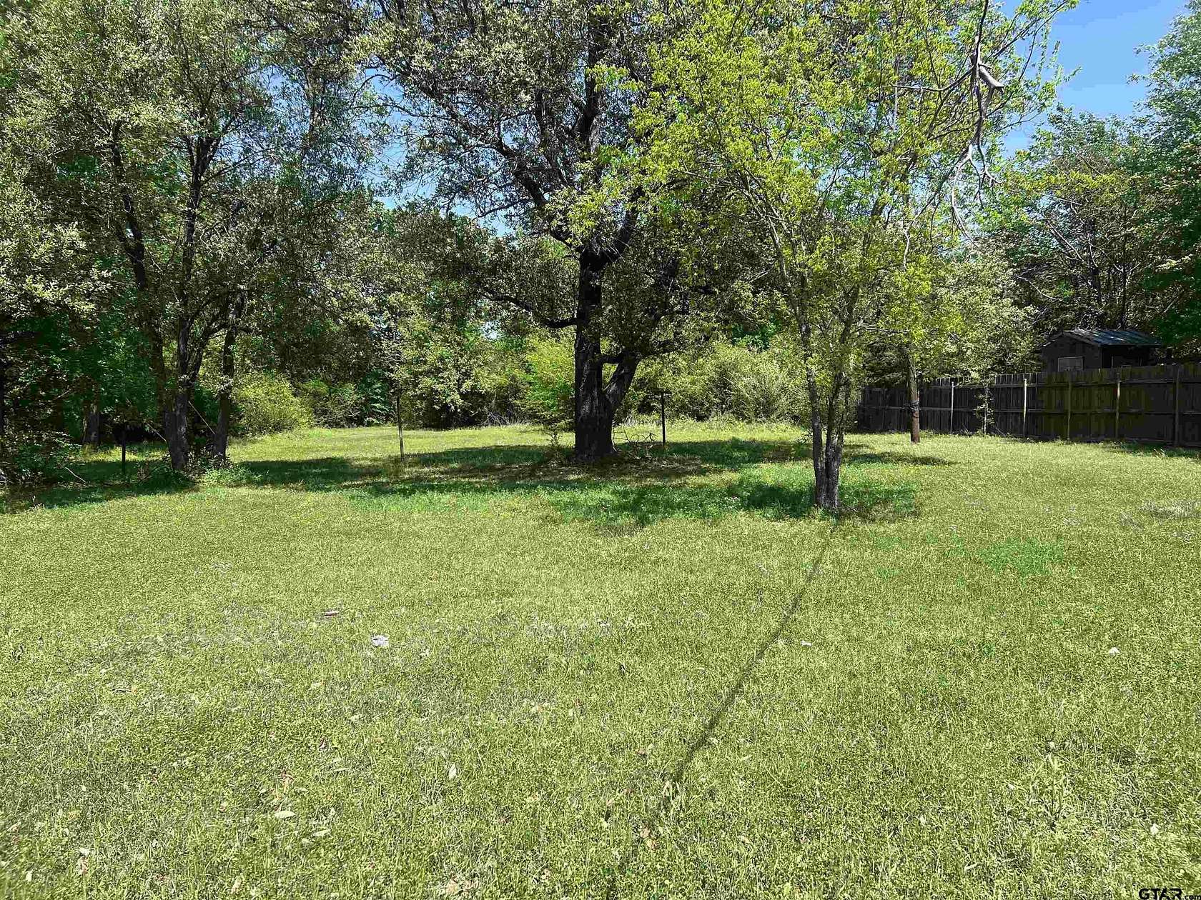 1.28 Acres of Residential Land for Sale in Van, Texas