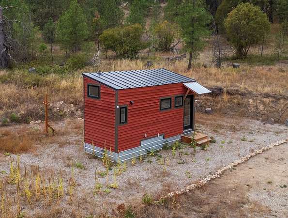 19.4 Acres of Land for Sale in Deer Park, Washington