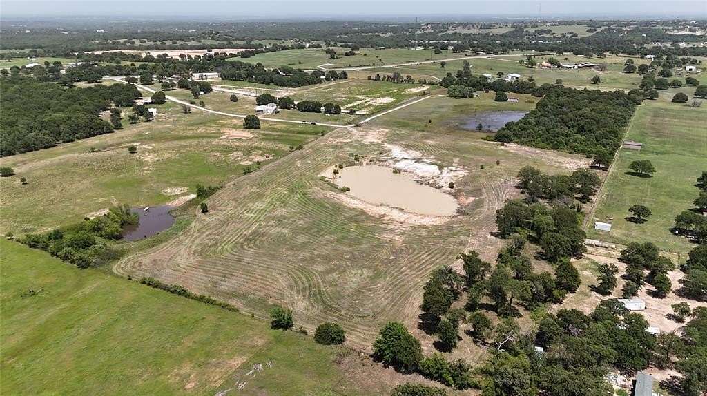 14.4 Acres of Land for Sale in Springtown, Texas