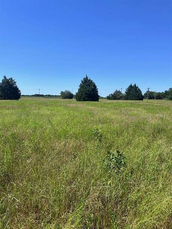 7.3 Acres of Residential Land for Sale in Kerens, Texas