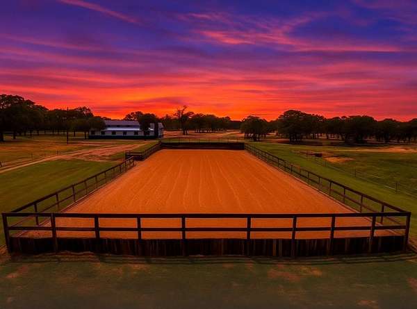 26.4 Acres of Land with Home for Sale in Boyd, Texas