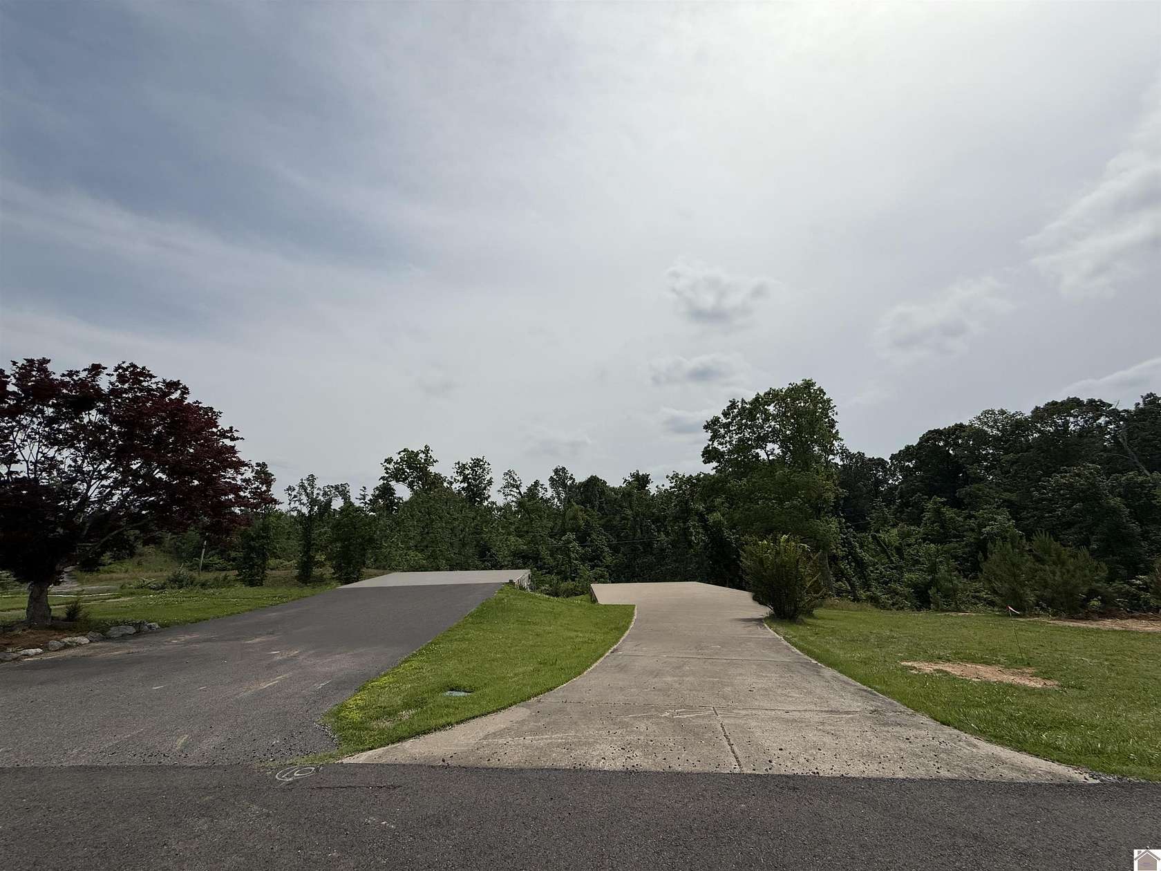 1.72 Acres of Residential Land for Sale in Gilbertsville, Kentucky