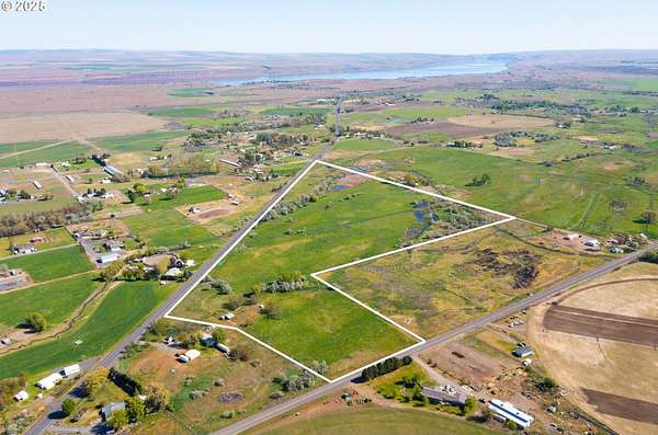 49.2 Acres of Recreational Land & Farm for Sale in Hermiston, Oregon