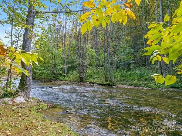 1.33 Acres of Land for Sale in Mars Hill, North Carolina