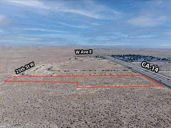 7.72 Acres of Commercial Land for Sale in Lancaster, California