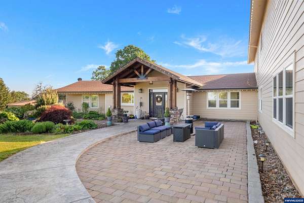 59.3 Acres of Agricultural Land with Home for Sale in Turner, Oregon