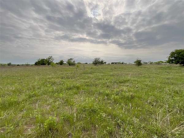 5 Acres of Land for Sale in Perrin, Texas