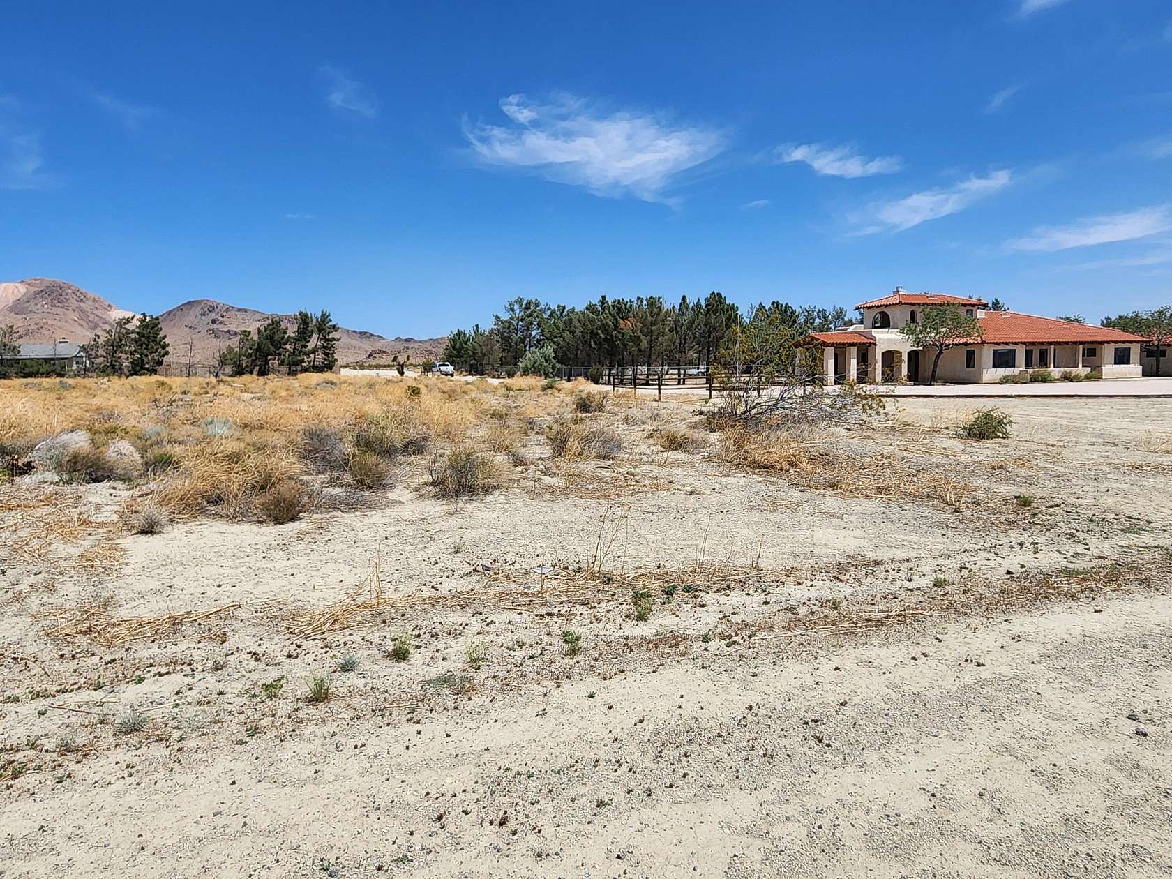 Residential Land for Sale in Mojave, California