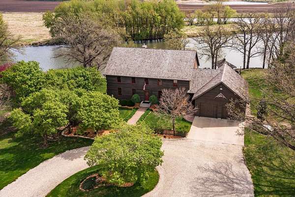 4.4 Acres of Residential Land with Home for Sale in St. Ansgar, Iowa