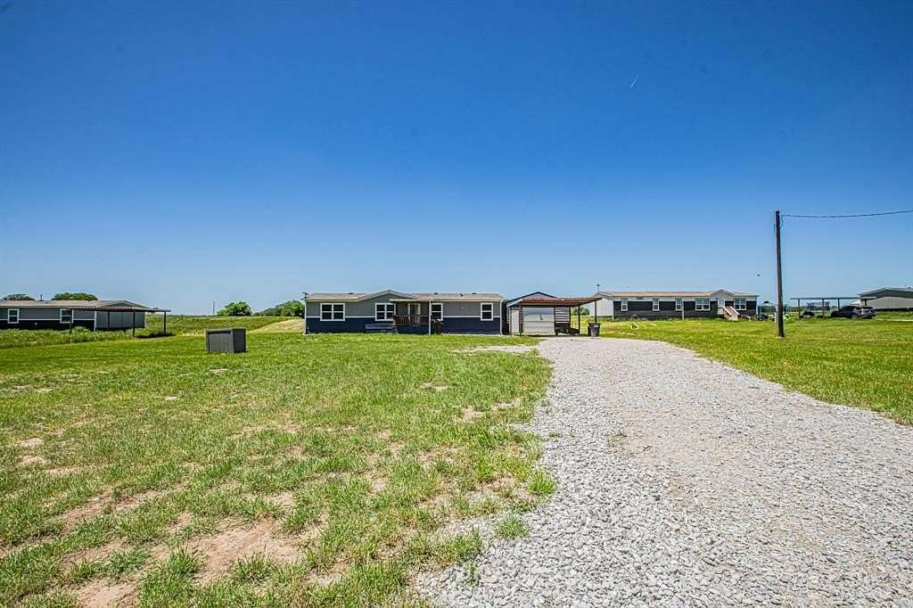 2.82 Acres of Residential Land with Home for Sale in Bowie, Texas