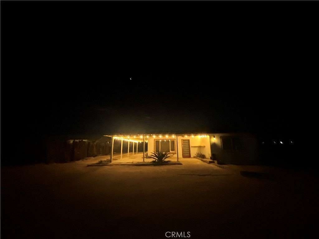 5 Acres of Residential Land with Home for Sale in Twentynine Palms, California