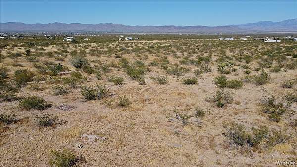 2 Acres of Land for Sale in Golden Valley, Arizona