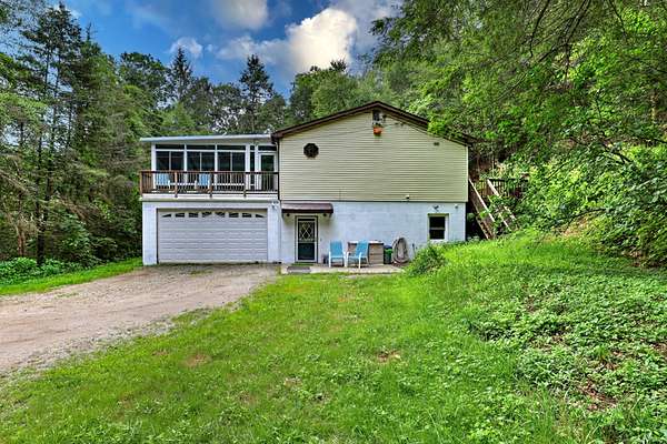 2.49 Acres of Residential Land with Home for Sale in Oxford, Connecticut