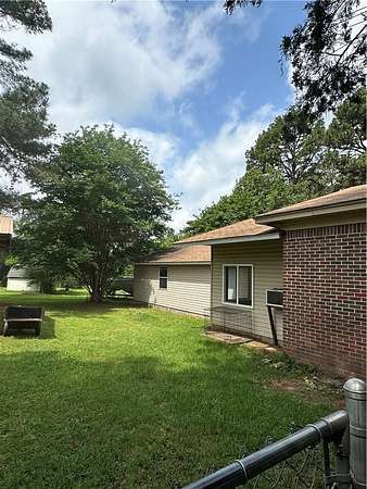 2.5 Acres of Land with Home for Sale in Russellville, Arkansas