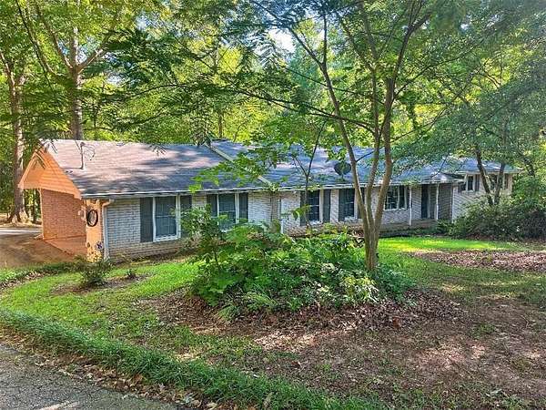 3.3 Acres of Improved Mixed-Use Land for Sale in Temple, Georgia