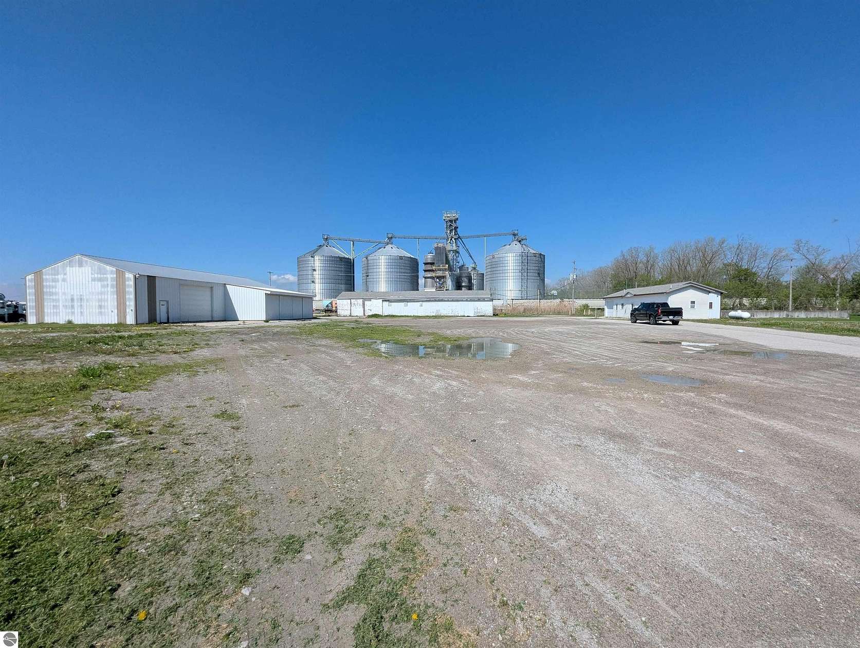 3.48 Acres of Improved Commercial Land for Sale in Standish, Michigan