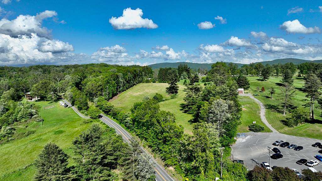 6 Acres of Residential Land for Sale in Lewisburg, West Virginia