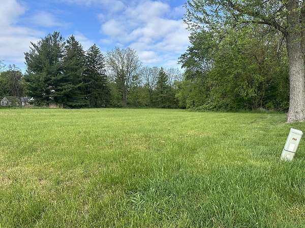 2.32 Acres of Residential Land for Sale in Rockford, Illinois