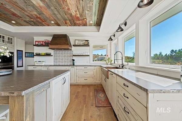 6 Acres of Residential Land with Home for Sale in Star, Idaho