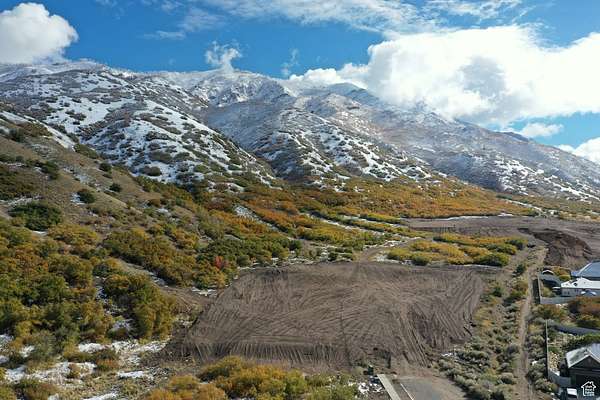 5.37 Acres of Residential Land for Sale in Santaquin, Utah