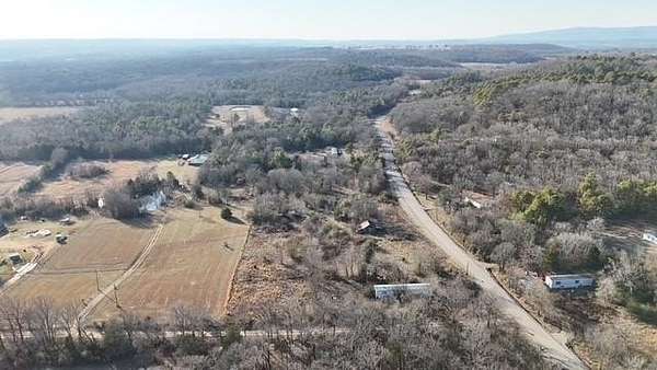 5.58 Acres of Residential Land with Home for Sale in Clarksville, Arkansas