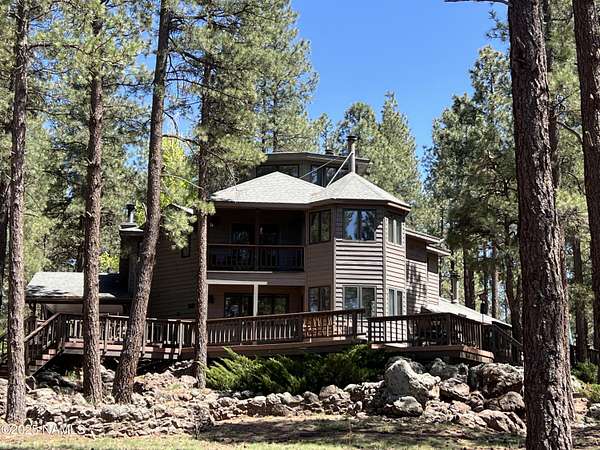 10.2 Acres of Land with Home for Sale in Parks, Arizona