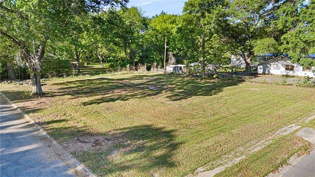 0.32 Acres of Land for Sale in Russellville, Arkansas