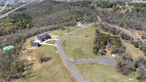 1 Acre of Residential Land for Sale in Russellville, Arkansas