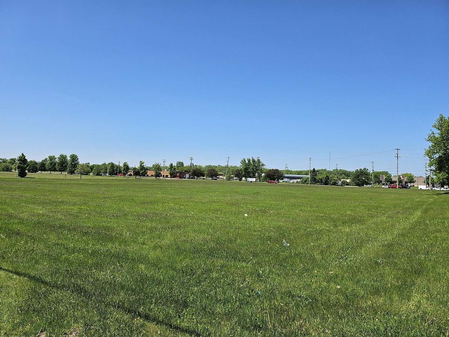3.16 Acres of Commercial Land for Sale in Cary, Illinois