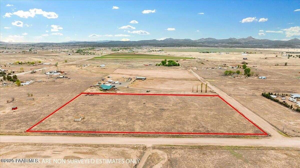 7 Acres of Agricultural Land for Sale in Paulden, Arizona