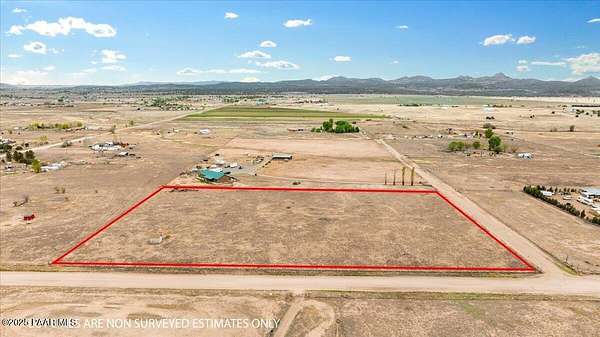 7 Acres of Agricultural Land for Sale in Paulden, Arizona