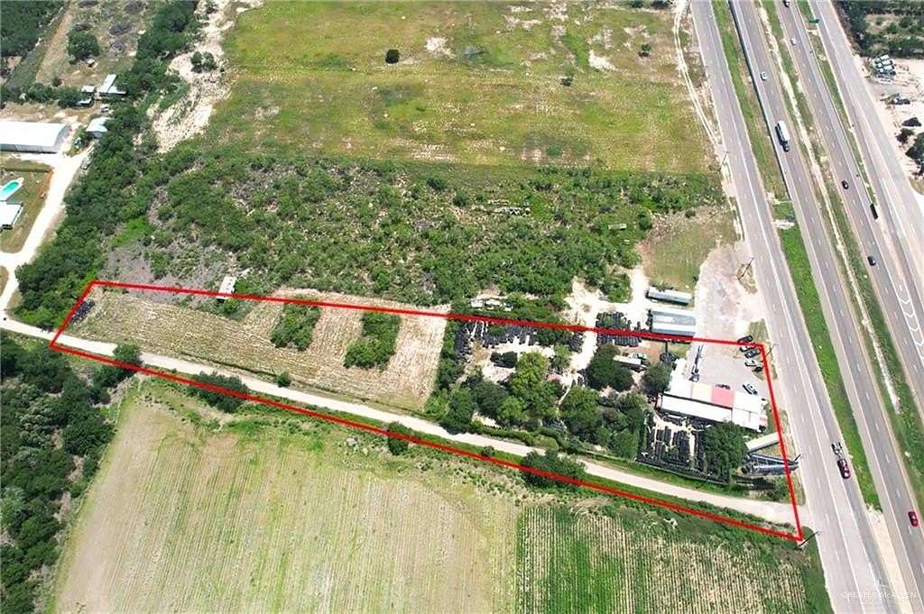 2.85 Acres of Improved Commercial Land for Sale in Edinburg, Texas