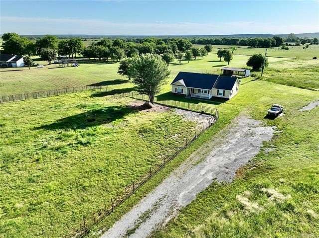 10 Acres of Land with Home for Sale in Porum, Oklahoma