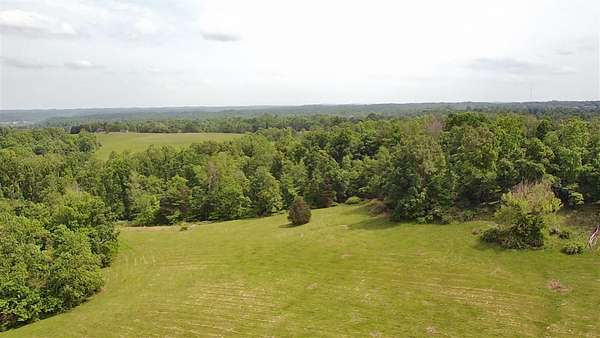 32.7 Acres of Land for Sale in Edmonton, Kentucky