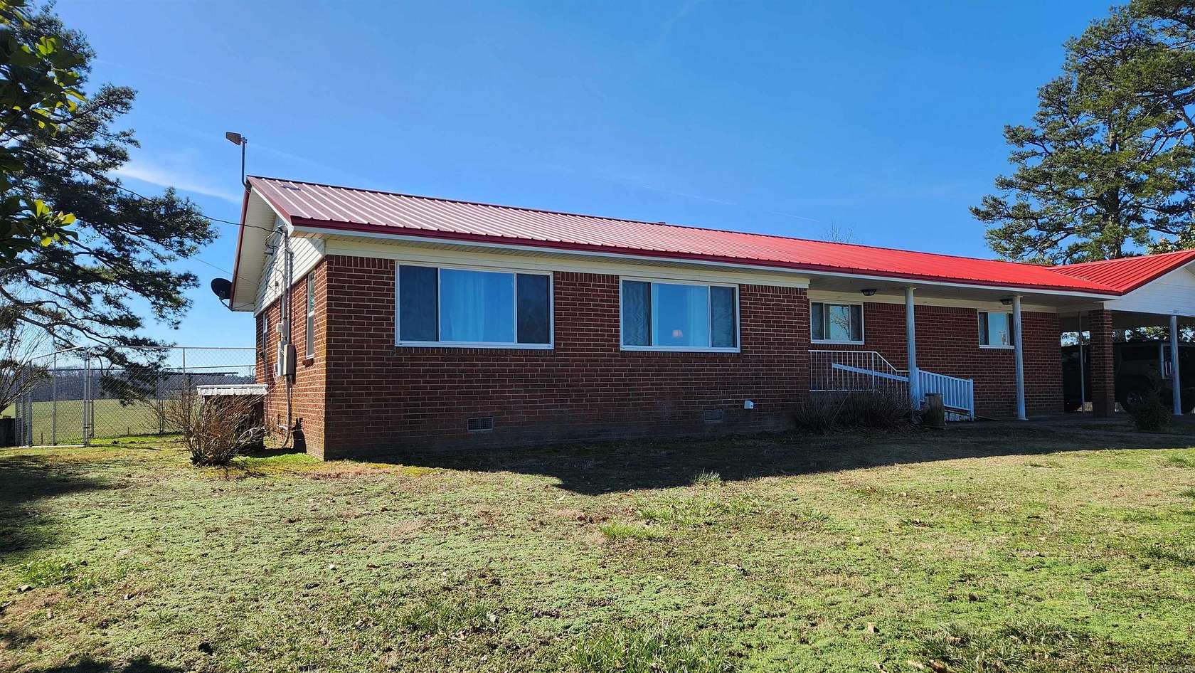 1.54 Acres of Land with Home for Sale in Norman, Arkansas