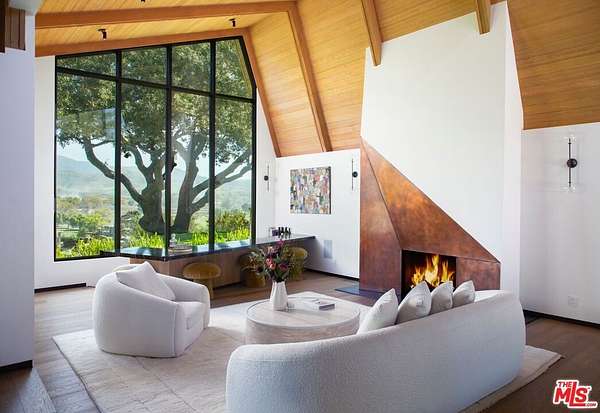 6.33 Acres of Land with Home for Sale in Santa Ynez, California