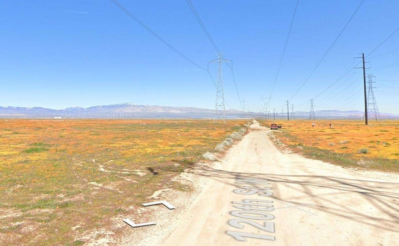 2.27 Acres of Land for Sale in Lancaster, California
