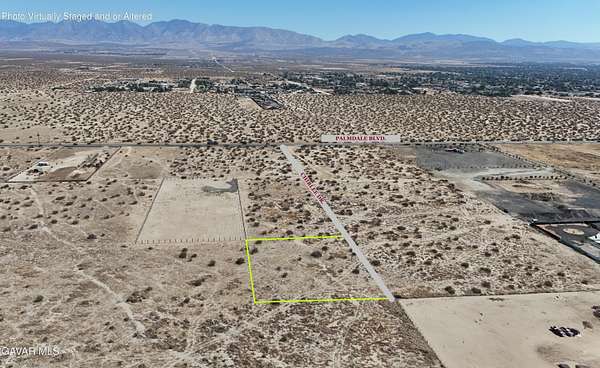 1.57 Acres of Land for Sale in Littlerock, California