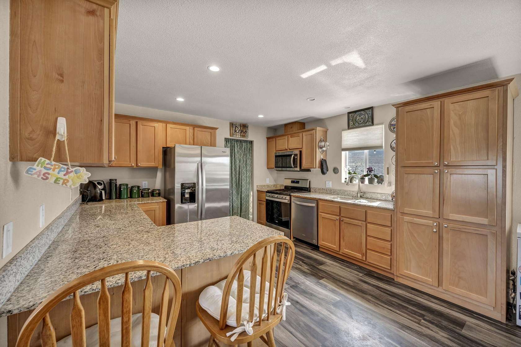 4.77 Acres of Residential Land with Home for Sale in Silver Springs, Nevada