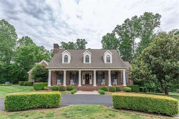 6 Acres of Residential Land with Home for Sale in Albany, Kentucky