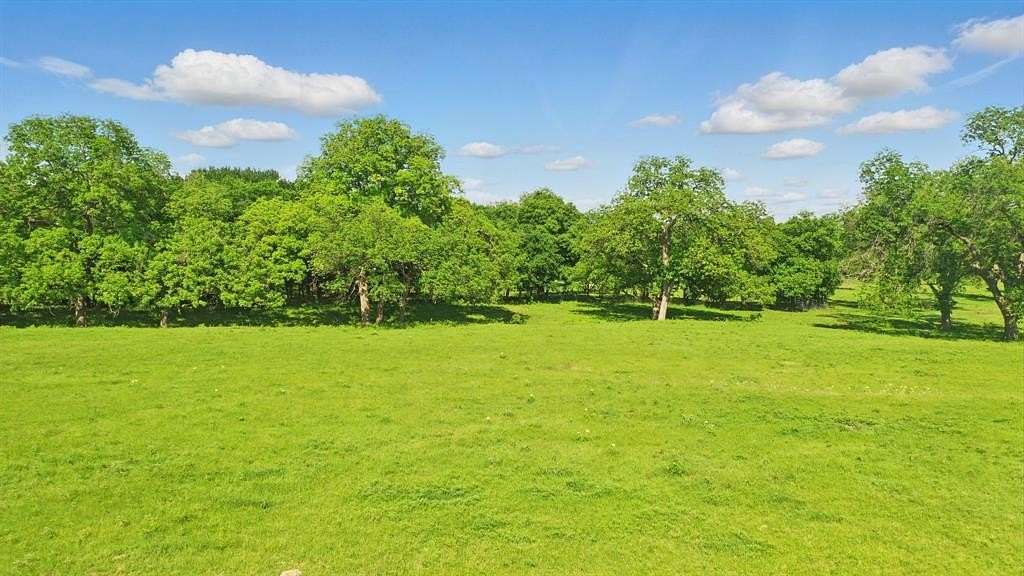 2.29 Acres of Land for Sale in Granbury, Texas