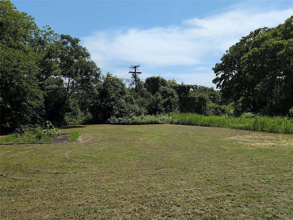 0.31 Acres of Mixed-Use Land for Sale in Hurst, Texas