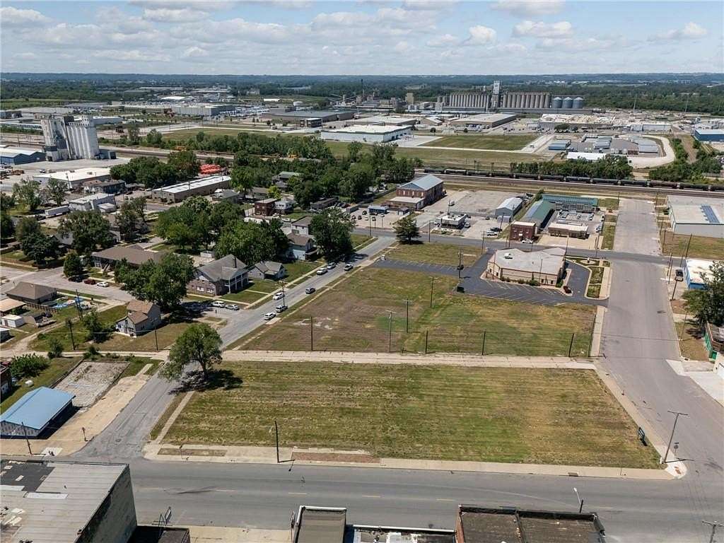 0.81 Acres of Commercial Land for Sale in St. Joseph, Missouri